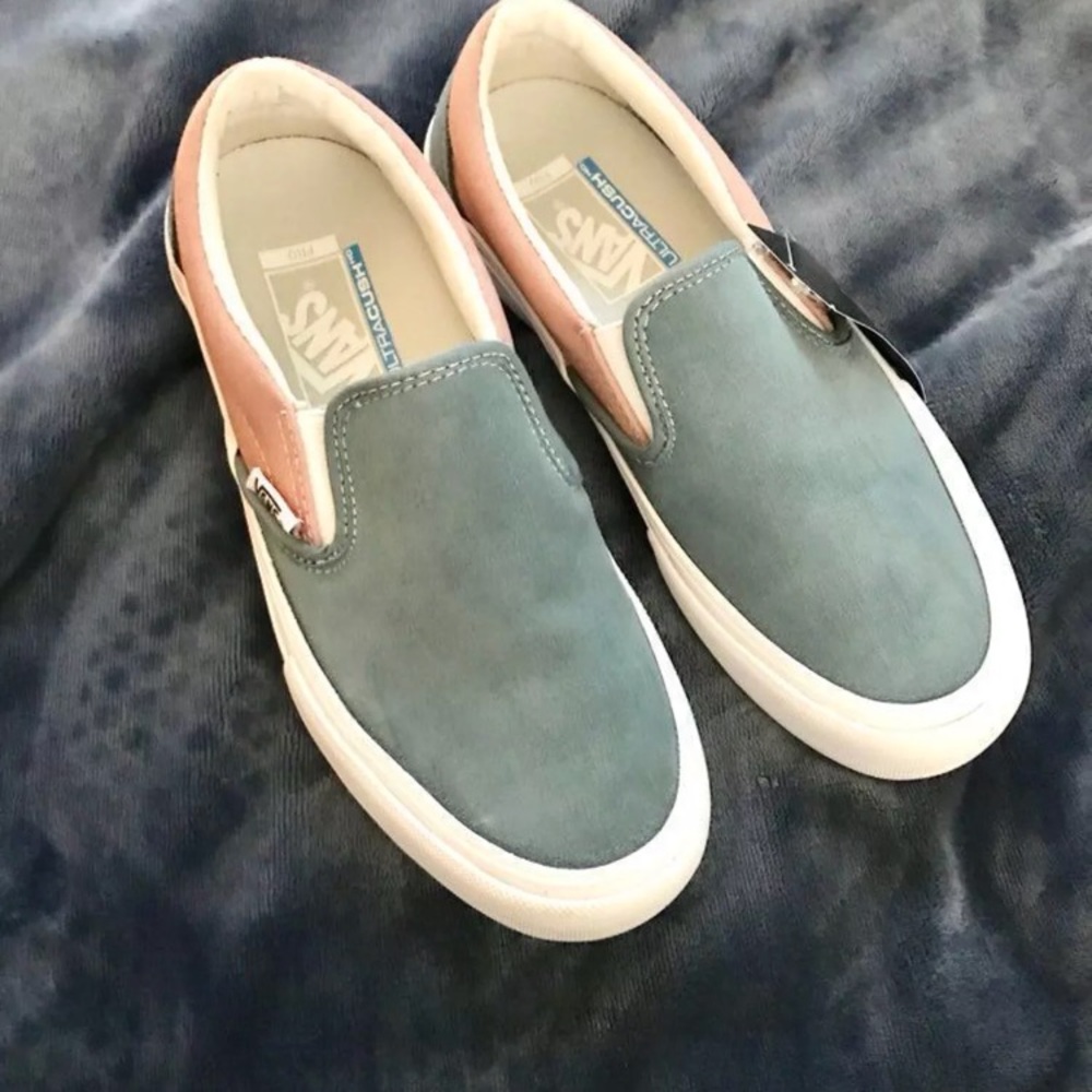 Vans Slip ons